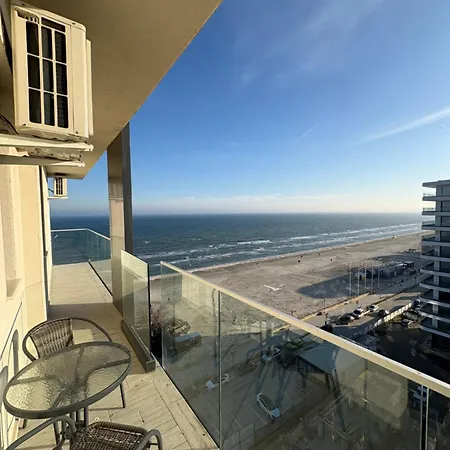 Signature Promenada *