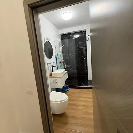 Signature Promenada Apartment Navodari